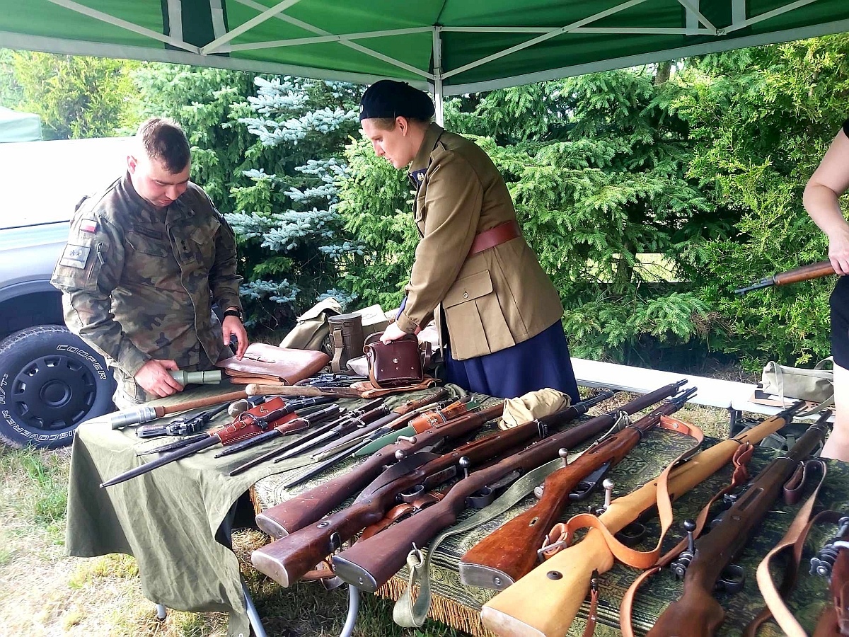 Rajd Rowerem przez historię w Goworowie [22.06.2024] - zdjęcie #21 - eOstroleka.pl