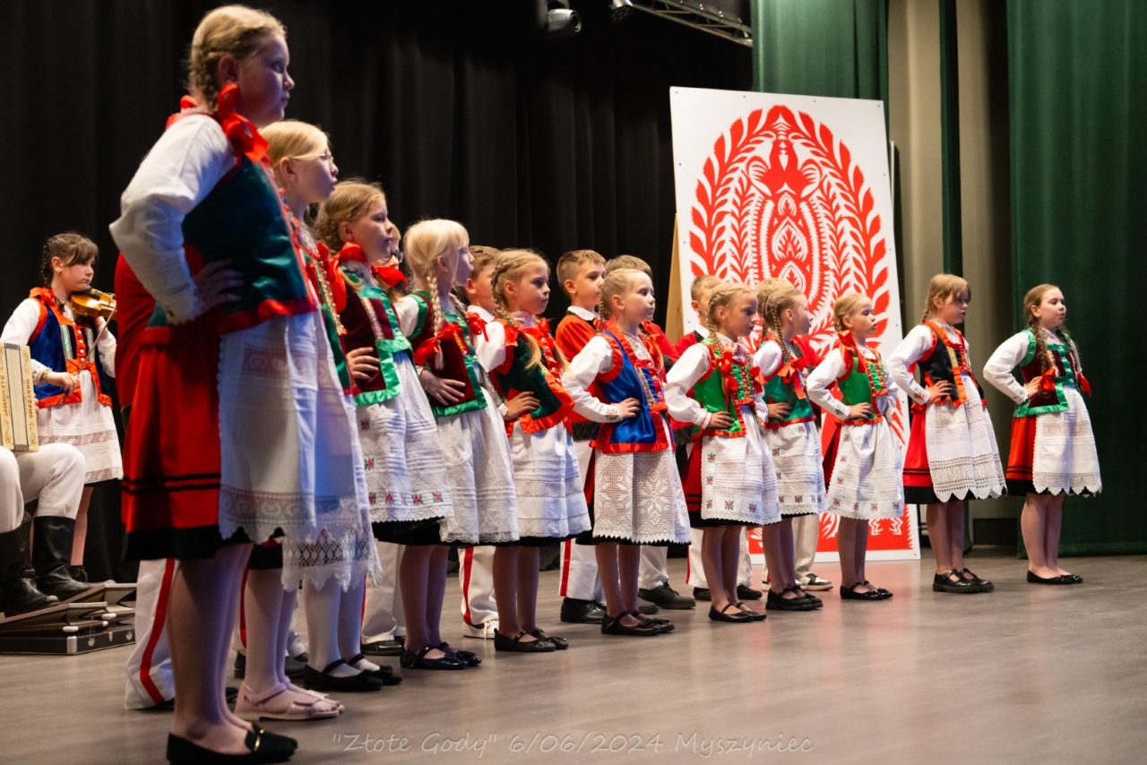 Złote Gody w Myszyńcu [25.06.2024] - zdjęcie #16 - eOstroleka.pl