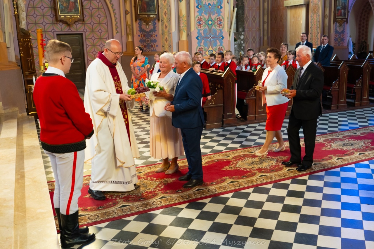 Złote Gody w Myszyńcu [25.06.2024] - zdjęcie #9 - eOstroleka.pl