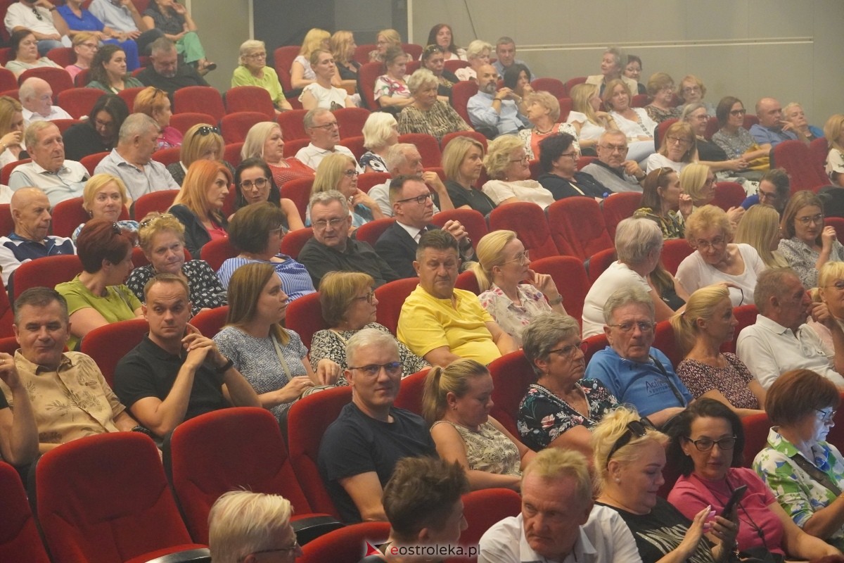 Koncert Żywioły Mazowsza. Piosenka jest dobra na wszystko w OCK [25.06.2024] - zdjęcie #47 - eOstroleka.pl