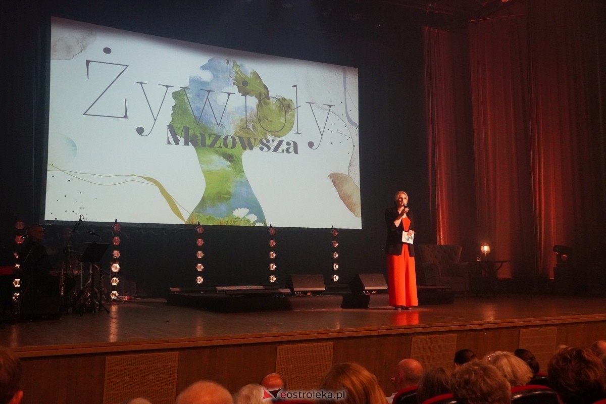Koncert Żywioły Mazowsza. Piosenka jest dobra na wszystko w OCK [25.06.2024] - zdjęcie #36 - eOstroleka.pl