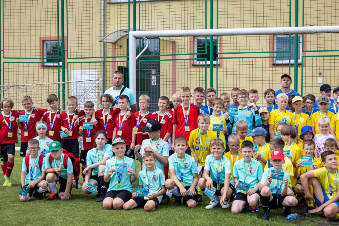 Sportowe Wakacje w Mieście 2024. Turnieje piłki nożnej dzikich drużyn - zdjęcie #64 - eOstroleka.pl