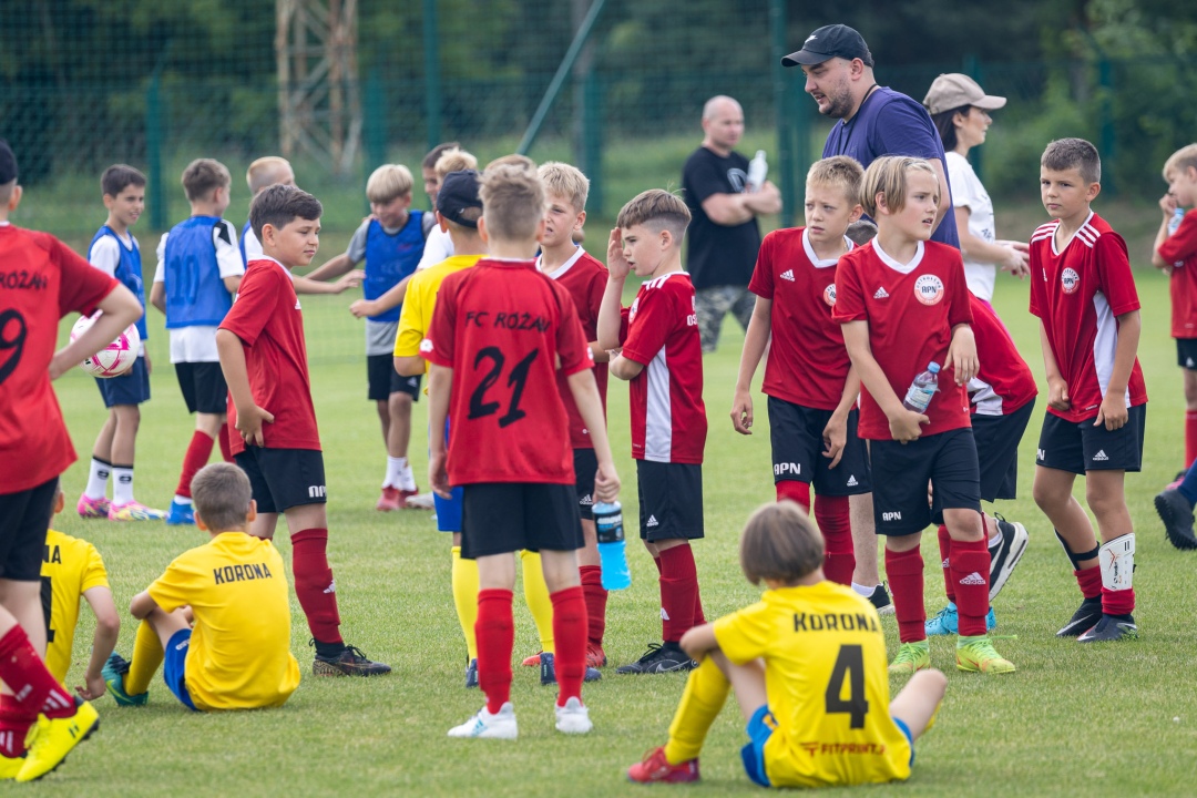 Sportowe Wakacje w Mieście 2024. Turnieje piłki nożnej dzikich drużyn - zdjęcie #106 - eOstroleka.pl