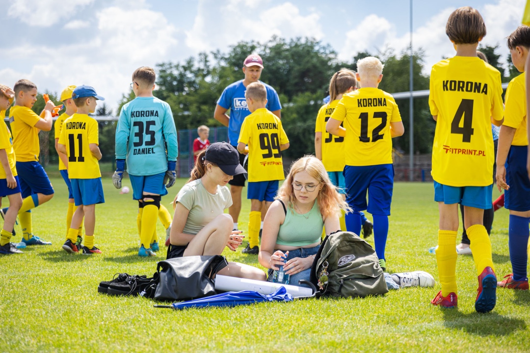 Sportowe Wakacje w Mieście 2024. Turnieje piłki nożnej dzikich drużyn - zdjęcie #97 - eOstroleka.pl