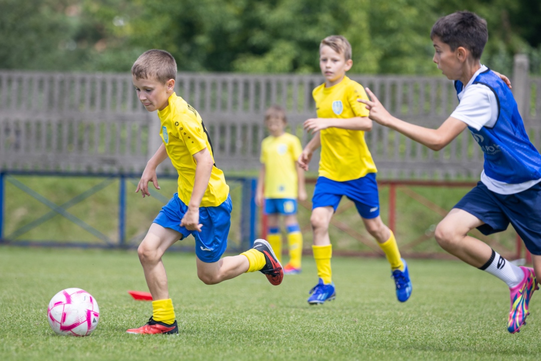 Sportowe Wakacje w Mieście 2024. Turnieje piłki nożnej dzikich drużyn - zdjęcie #46 - eOstroleka.pl
