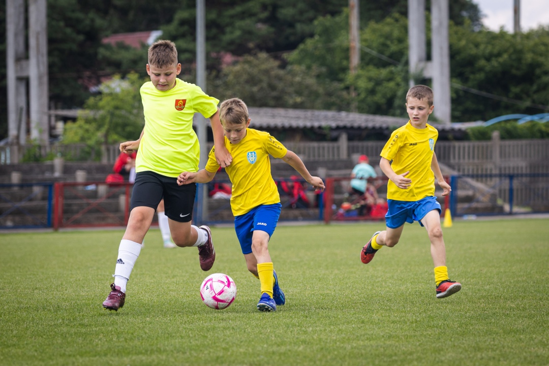 Sportowe Wakacje w Mieście 2024. Turnieje piłki nożnej dzikich drużyn - zdjęcie #78 - eOstroleka.pl