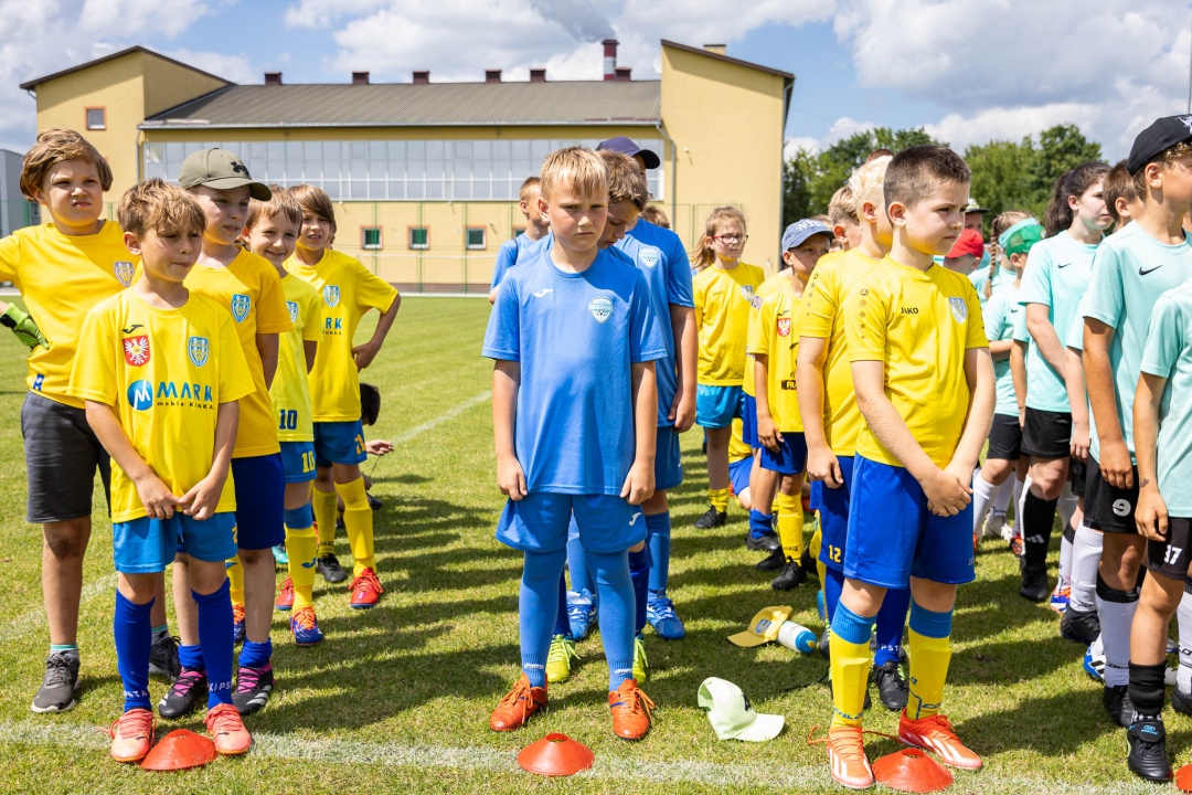 Sportowe Wakacje w Mieście 2024. Turnieje piłki nożnej dzikich drużyn - zdjęcie #26 - eOstroleka.pl