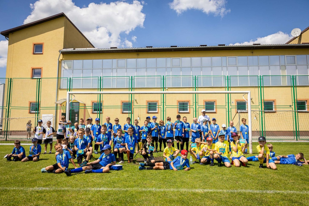 Sportowe Wakacje w Mieście - piłka nożna - zdjęcie #102 - eOstroleka.pl
