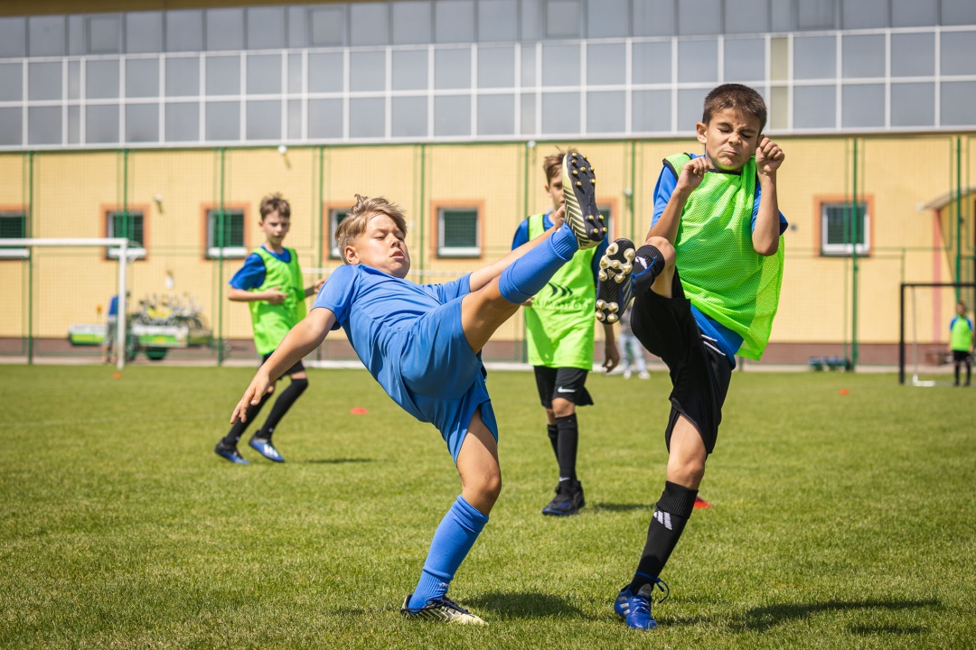 Sportowe Wakacje w Mieście - piłka nożna - zdjęcie #88 - eOstroleka.pl