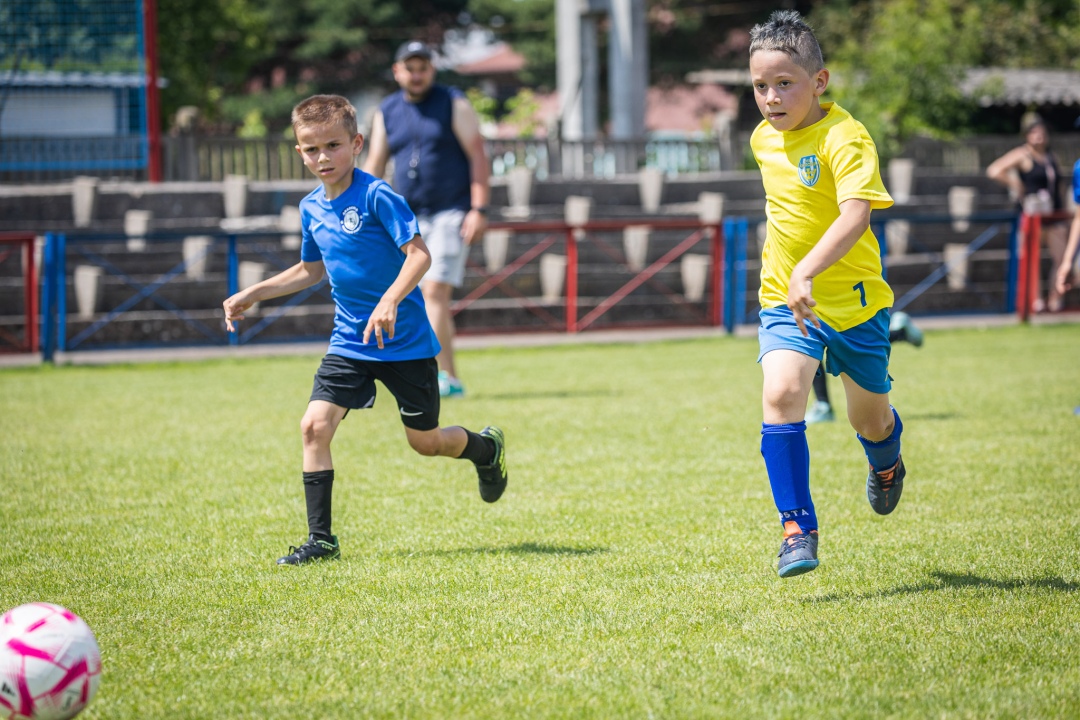 Sportowe Wakacje w Mieście - piłka nożna - zdjęcie #81 - eOstroleka.pl
