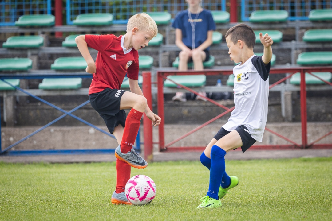 Sportowe Wakacje w Mieście - piłka nożna - zdjęcie #79 - eOstroleka.pl