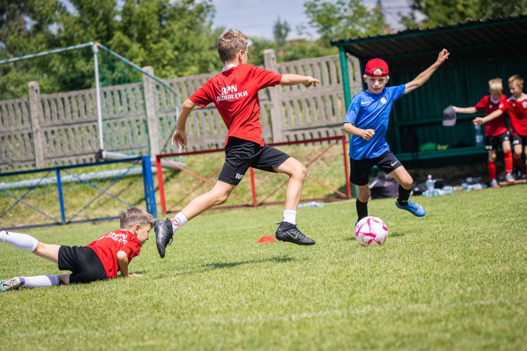 Sportowe Wakacje w Mieście - piłka nożna - zdjęcie #59 - eOstroleka.pl