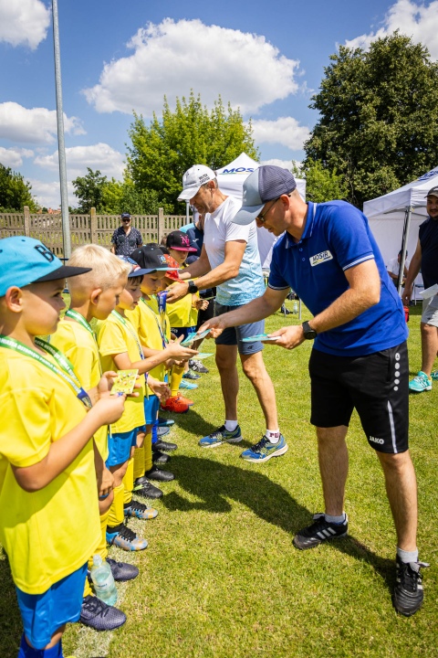 Sportowe Wakacje w Mieście - piłka nożna - zdjęcie #40 - eOstroleka.pl