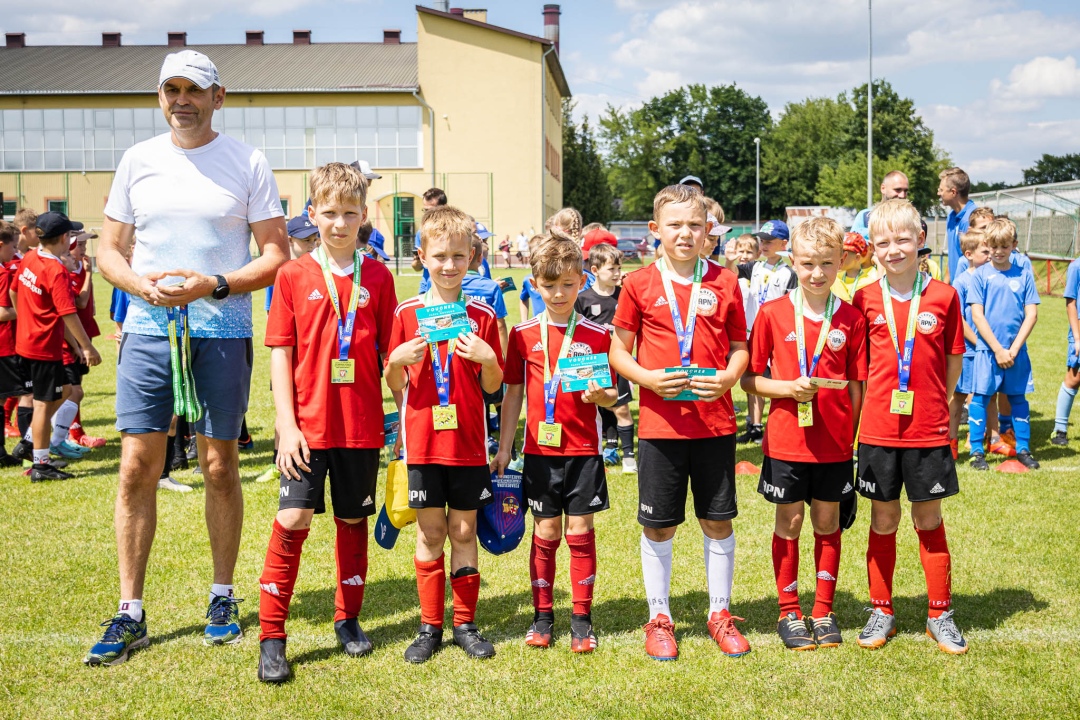 Sportowe Wakacje w Mieście - piłka nożna - zdjęcie #11 - eOstroleka.pl