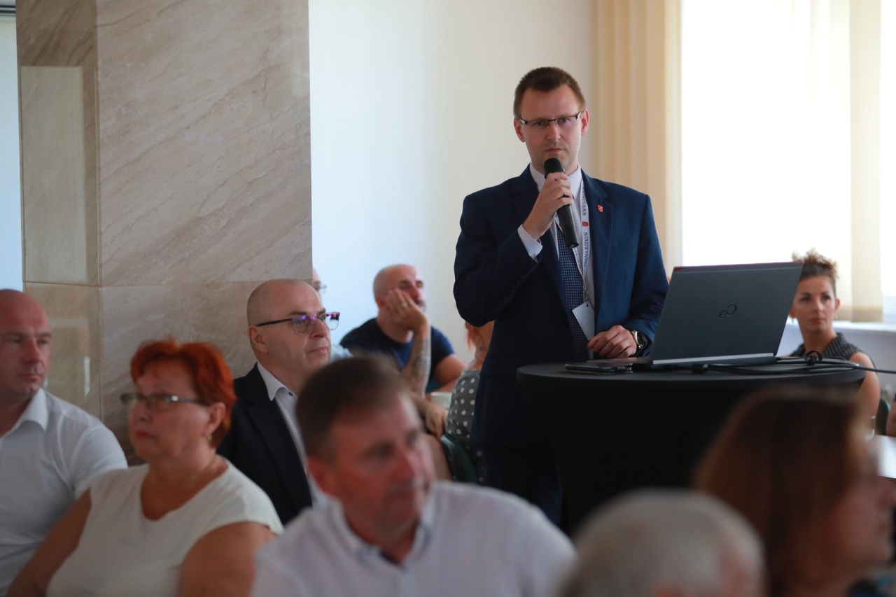 Absolutiryjna sesja Rady Gminy w Rzekuniu [28.06.2024] - zdjęcie #7 - eOstroleka.pl