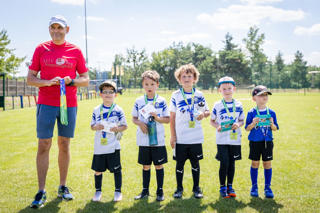 Sportowe Wakacje w Mieście 2024. Turnieje piłki nożnej dzikich drużyn (dzień trzeci) - zdjęcie #29 - eOstroleka.pl