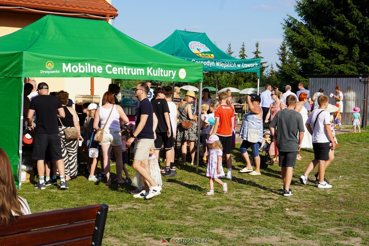 Festyn Rodzinny w Ławach - 5. urodziny Koła Gospodyń Wiejskich [29.06.2024] - zdjęcie #40 - eOstroleka.pl