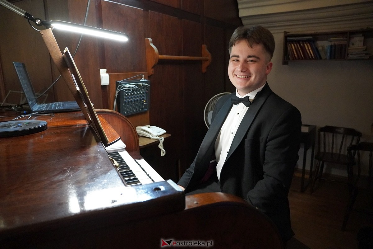 VIII Etnosakralia Kurpiowskie - koncert improwizacji organowych - zdjęcie #23 - eOstroleka.pl