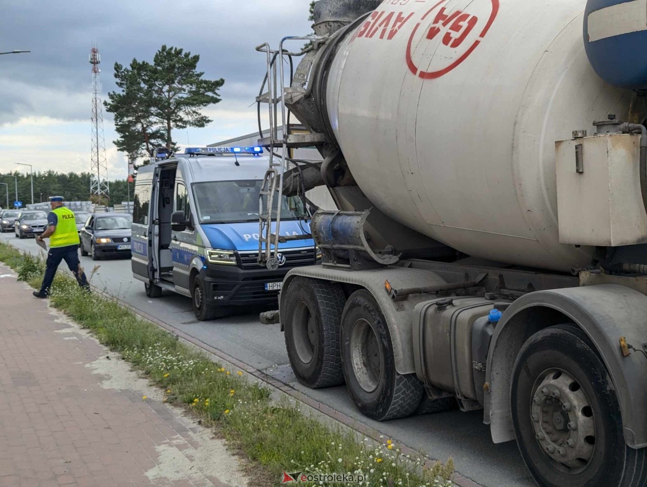 Wypadek w Krukach [3.07.2024] - zdjęcie #1 - eOstroleka.pl