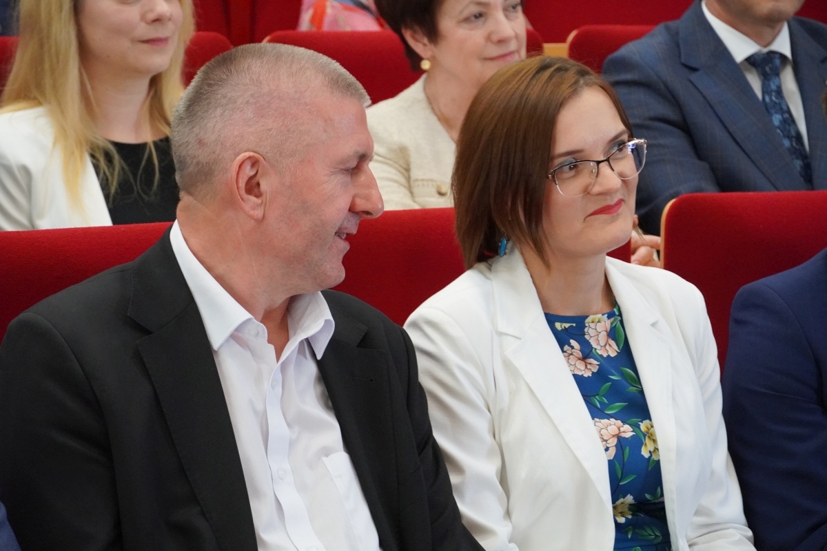 Rozdanie dyplomów absolwentom WSAP w Ostrołęce [05.07.2024] - zdjęcie #86 - eOstroleka.pl