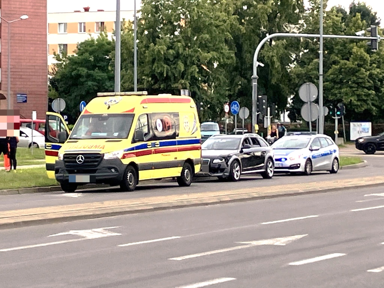 Zderzenie przy Traugutta/Witosa [07.07.2024] - zdjęcie #4 - eOstroleka.pl