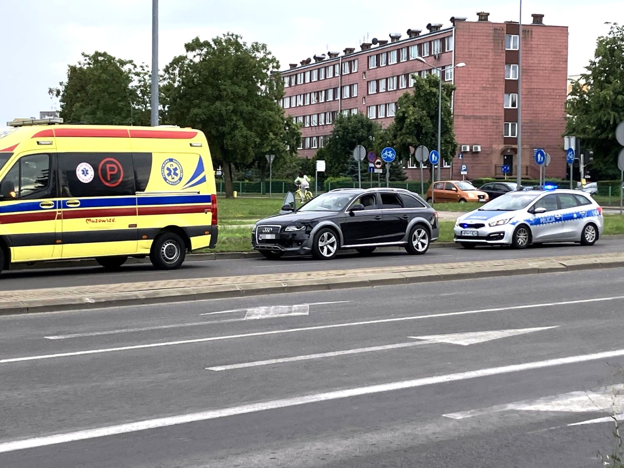 Zderzenie przy Traugutta/Witosa [07.07.2024] - zdjęcie #1 - eOstroleka.pl
