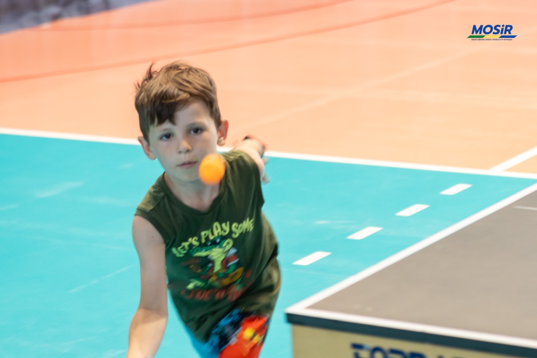 Turniej tenisa stołowego w ramach Sportowych Wakacji w Mieście 2024 - zdjęcie #10 - eOstroleka.pl