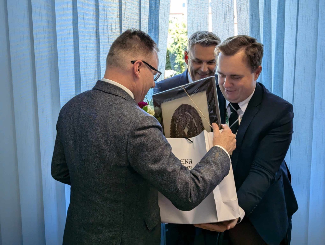 Sesja rady miasta Ostrołęki [09.07.2024] - zdjęcie #4 - eOstroleka.pl