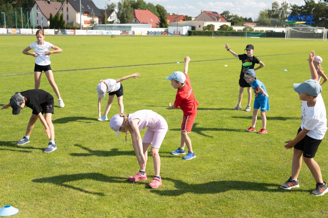 Sportowe Wakacje w Mieście - lekkoatletyka - zdjęcie #23 - eOstroleka.pl