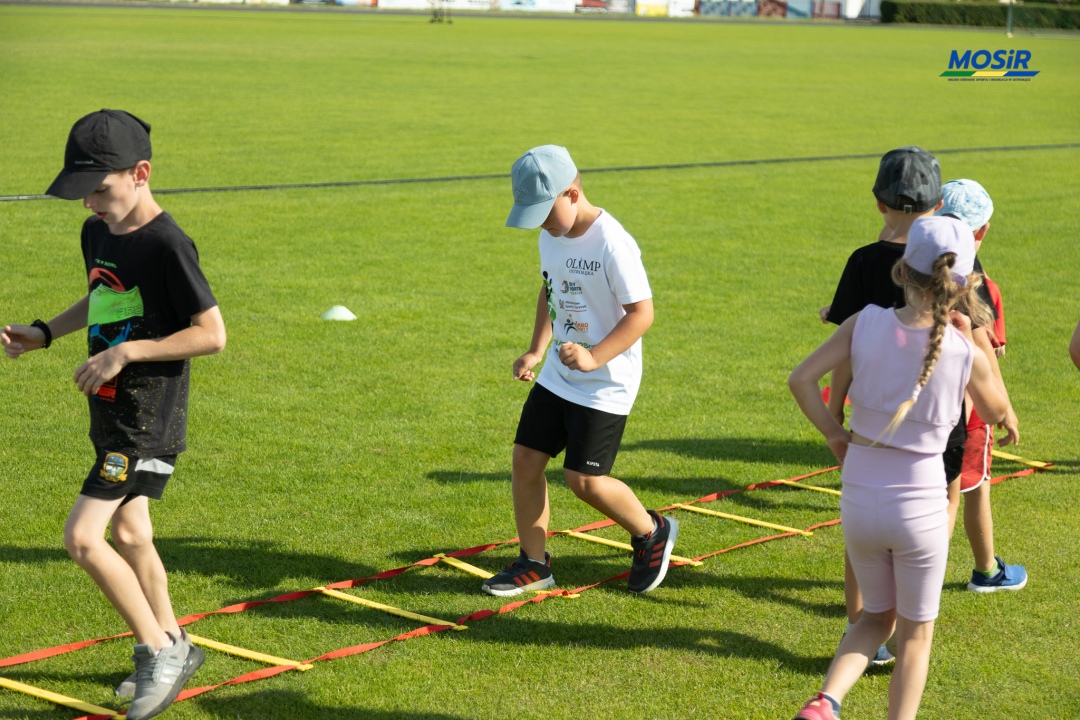 Sportowe Wakacje w Mieście - lekkoatletyka - zdjęcie #7 - eOstroleka.pl