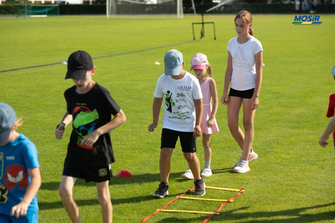 Sportowe Wakacje w Mieście - lekkoatletyka - zdjęcie #1 - eOstroleka.pl