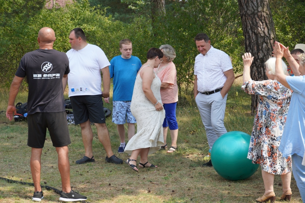 Dzień Rodziny w Środowiskowym Domu Samopomocy w Czarnowie [11.07.2024] - zdjęcie #3 - eOstroleka.pl