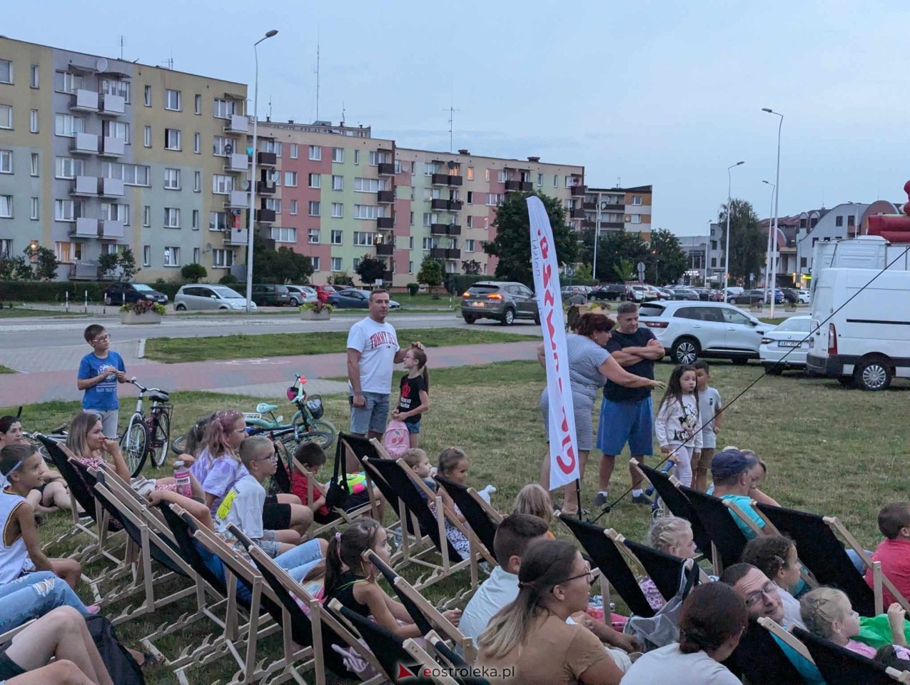Kino plenerowe przy Galerii Bursztynowej [12.07.2024] - zdjęcie #14 - eOstroleka.pl