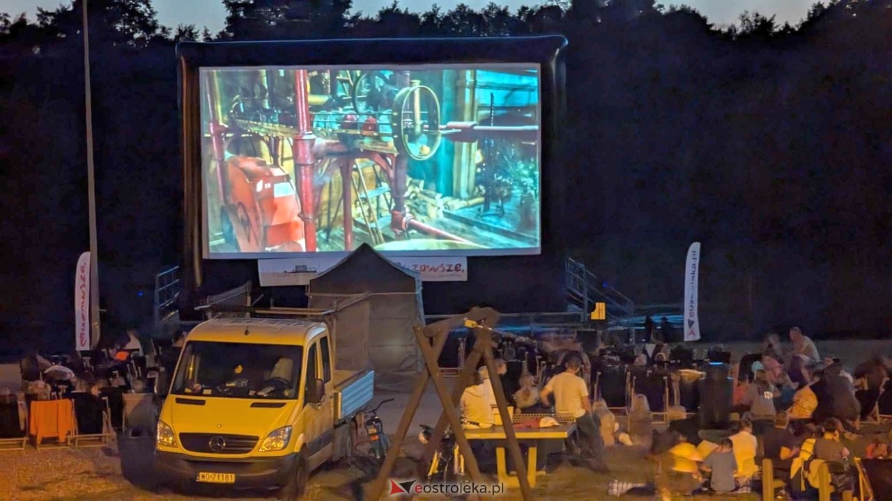 Letnie Kino Plenerowe [13.07.2024] - zdjęcie #26 - eOstroleka.pl