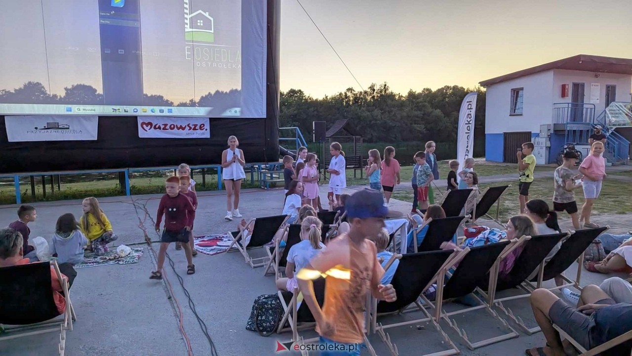 Letnie Kino Plenerowe [13.07.2024] - zdjęcie #24 - eOstroleka.pl