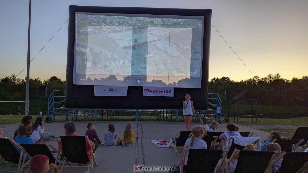 Letnie Kino Plenerowe [13.07.2024] - zdjęcie #19 - eOstroleka.pl