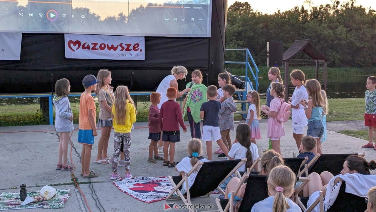 Letnie Kino Plenerowe [13.07.2024] - zdjęcie #13 - eOstroleka.pl