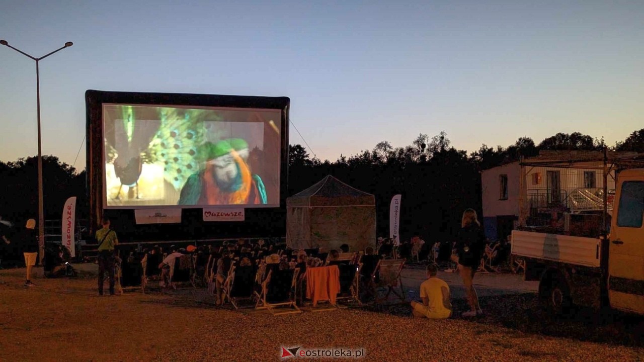Letnie Kino Plenerowe [13.07.2024] - zdjęcie #6 - eOstroleka.pl