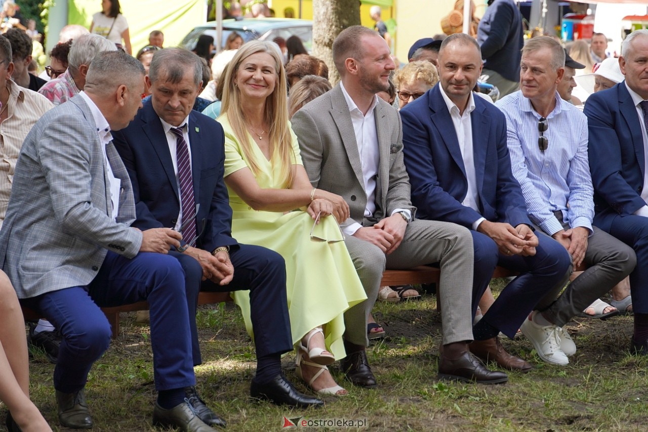 43. Święto Folkloru Kurpiowskiego w Zawadach [14.07.2024] - zdjęcie #95 - eOstroleka.pl