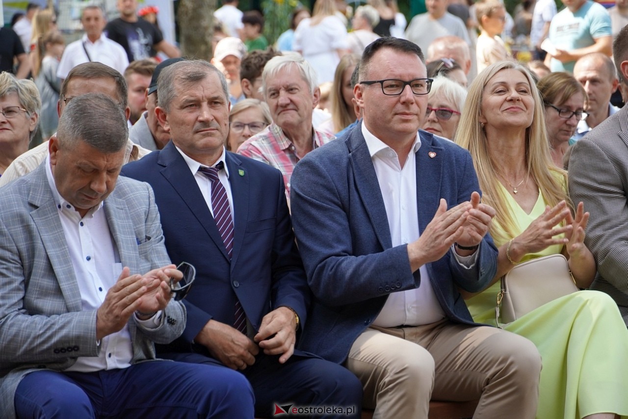 43. Święto Folkloru Kurpiowskiego w Zawadach [14.07.2024] - zdjęcie #76 - eOstroleka.pl