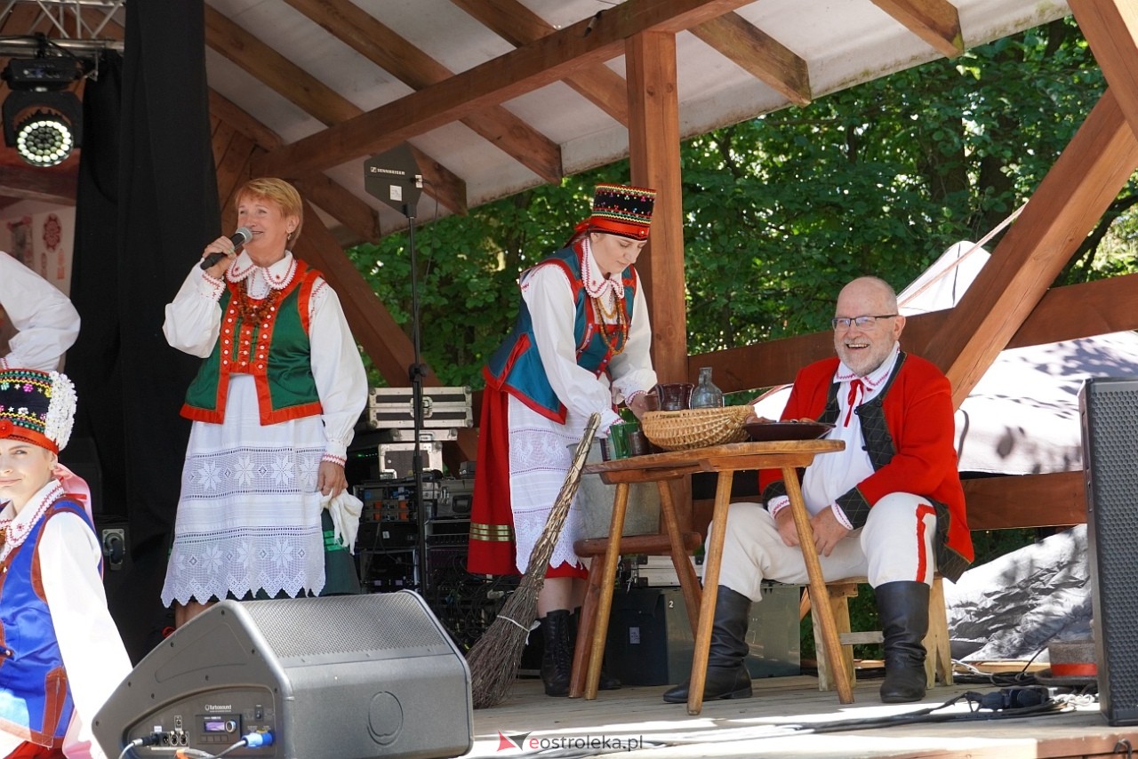 43. Święto Folkloru Kurpiowskiego w Zawadach [14.07.2024] - zdjęcie #18 - eOstroleka.pl