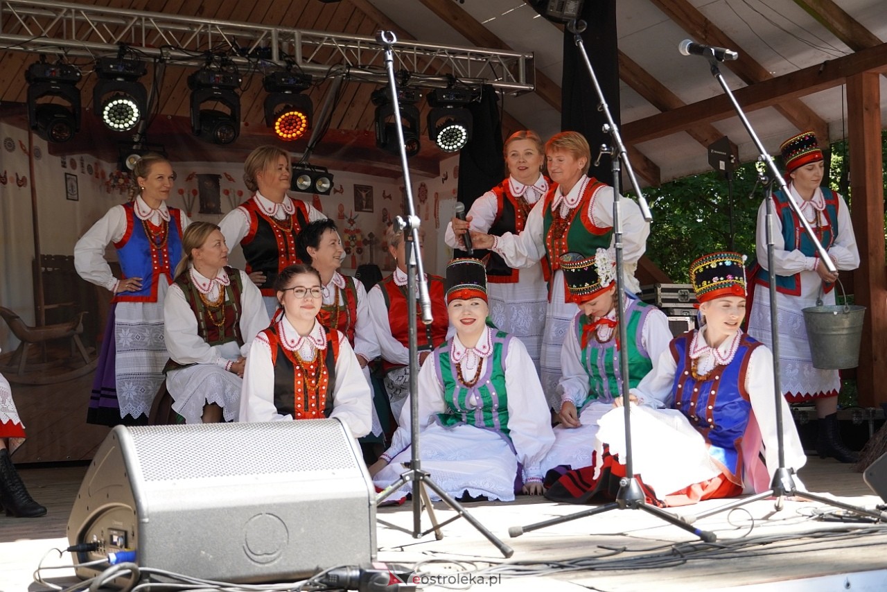 43. Święto Folkloru Kurpiowskiego w Zawadach [14.07.2024] - zdjęcie #12 - eOstroleka.pl