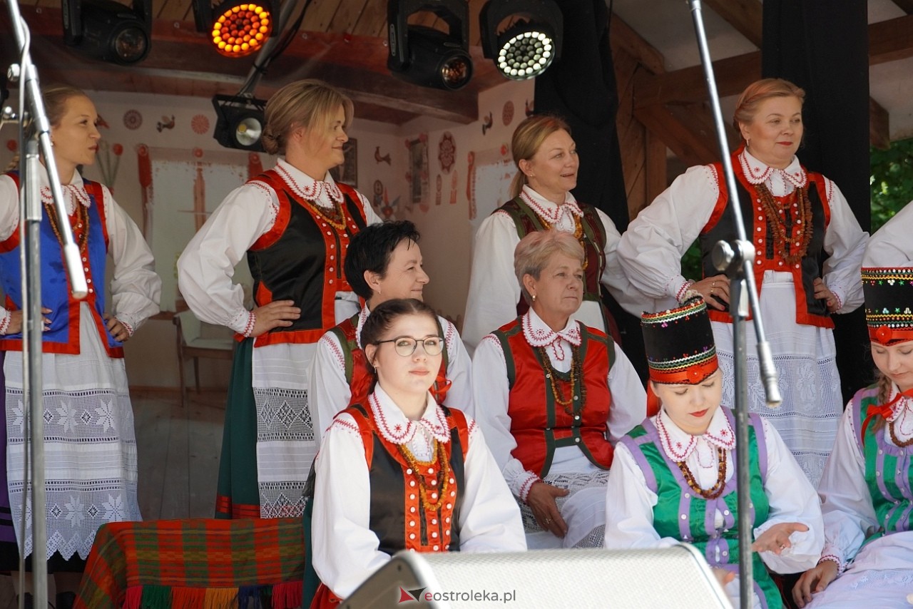 43. Święto Folkloru Kurpiowskiego w Zawadach [14.07.2024] - zdjęcie #10 - eOstroleka.pl