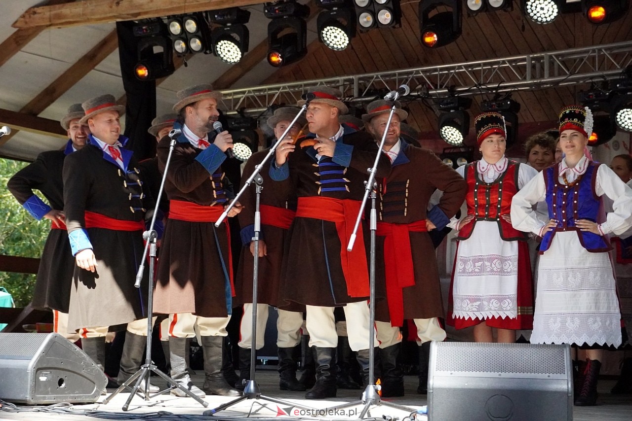 43. Święto Folkloru Kurpiowskiego w Zawadach [14.07.2024] - zdjęcie #4 - eOstroleka.pl