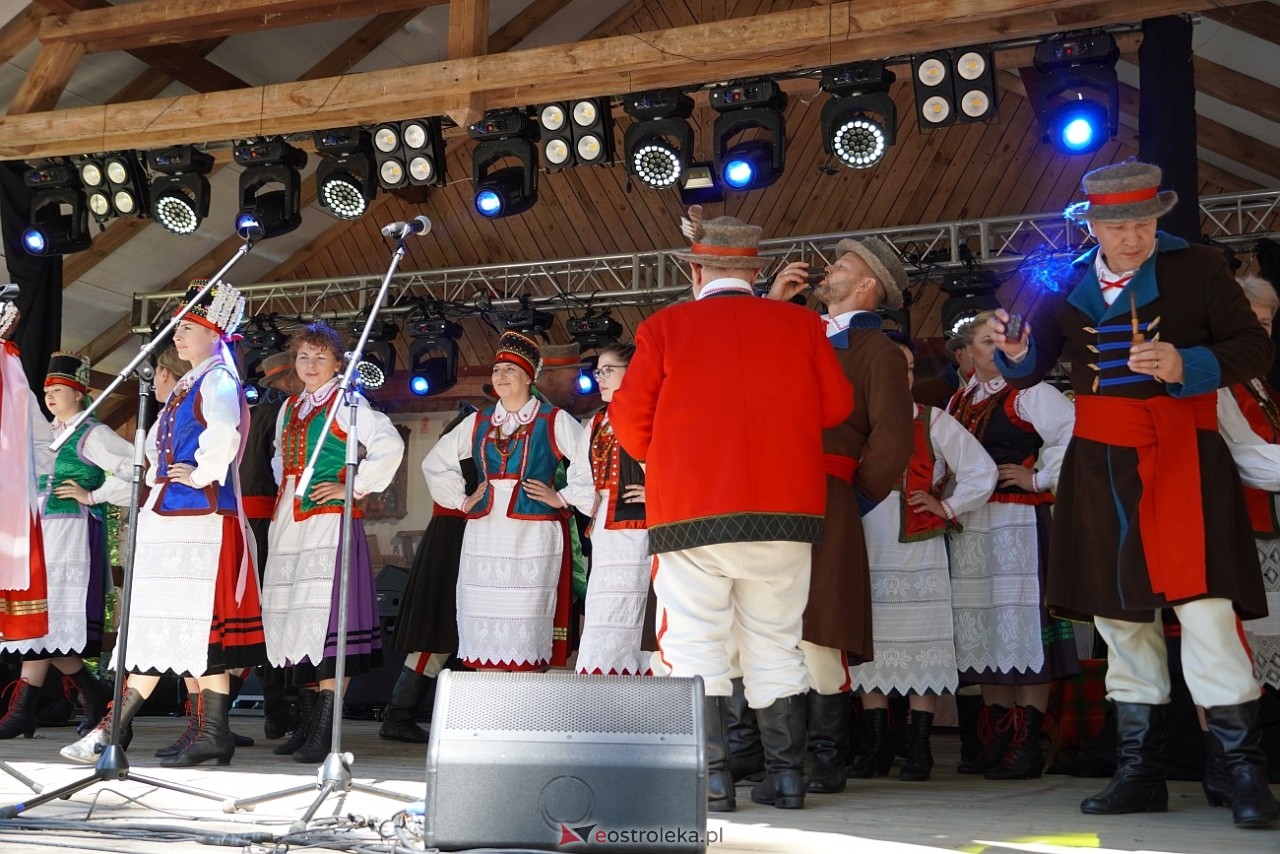 43. Święto Folkloru Kurpiowskiego w Zawadach [14.07.2024] - zdjęcie #1 - eOstroleka.pl