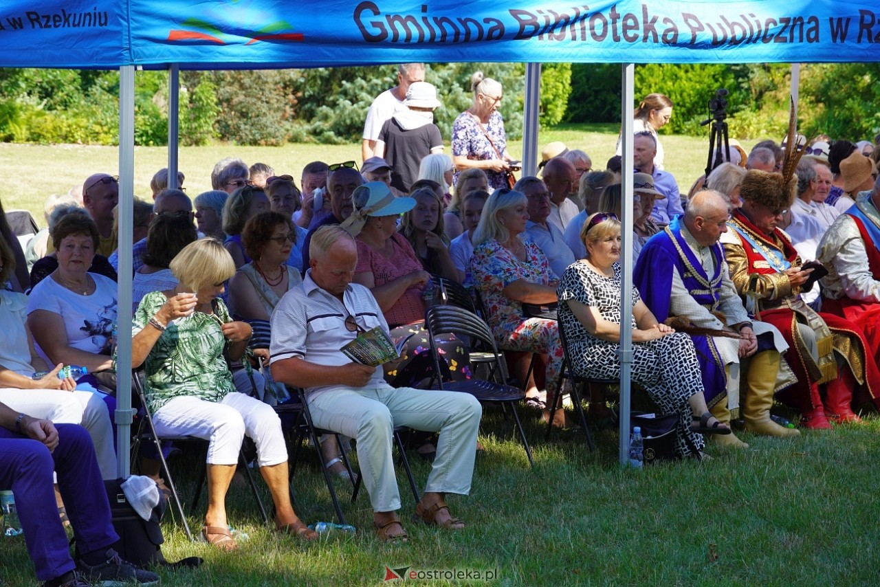 Koncert z cyklu „CHOPIN en VACANCES” w Susku Starym [14.07.2024] - zdjęcie #76 - eOstroleka.pl