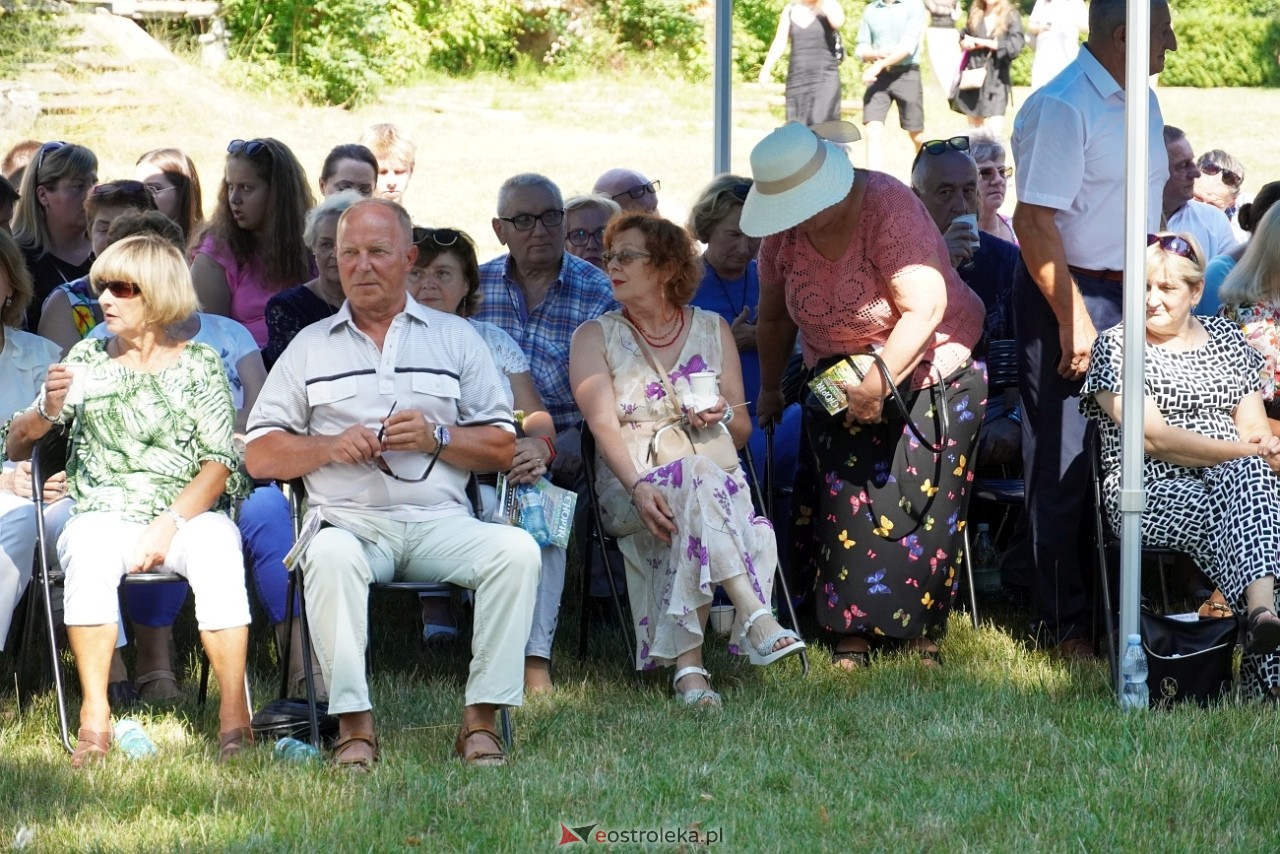 Koncert z cyklu „CHOPIN en VACANCES” w Susku Starym [14.07.2024] - zdjęcie #67 - eOstroleka.pl