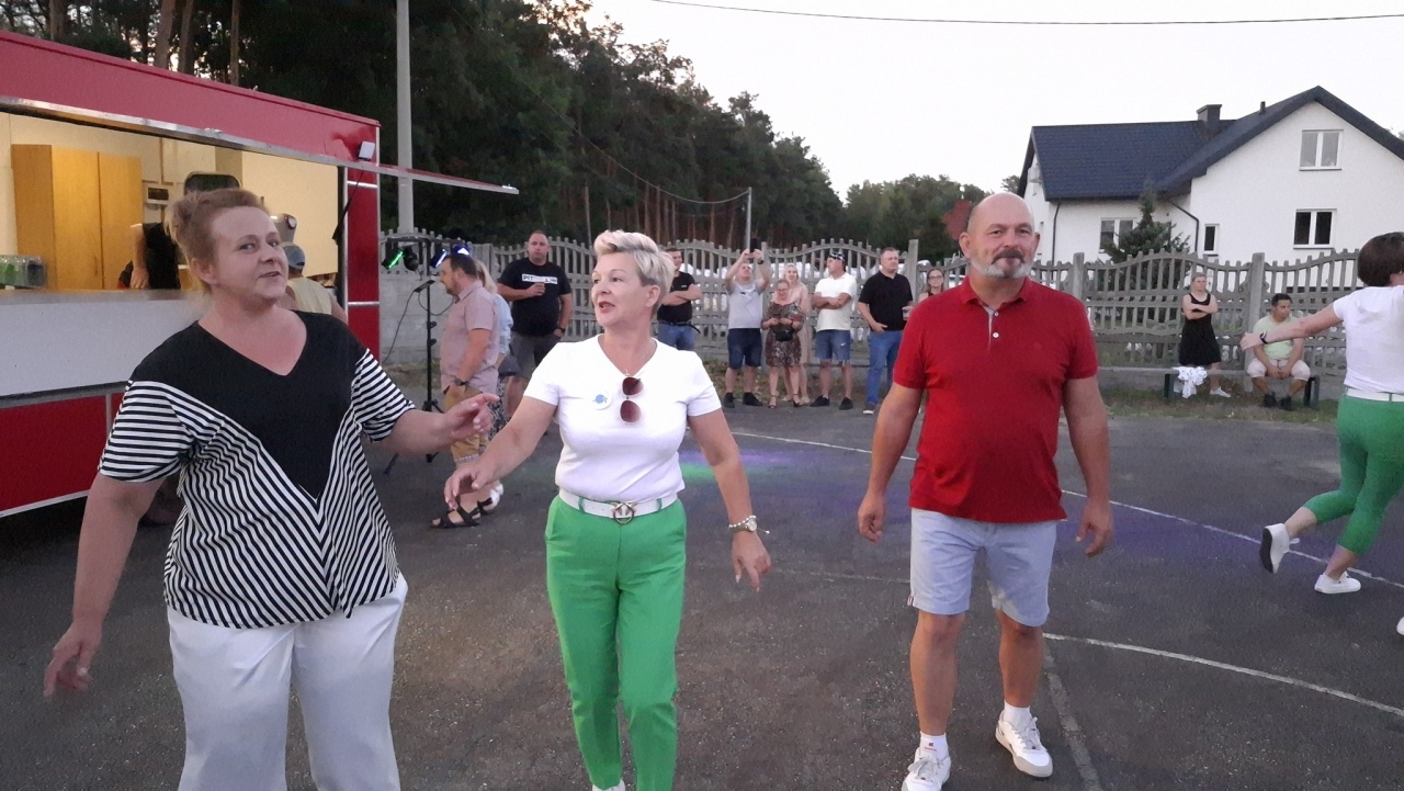 Potańcówka w Durlasach [13.07.2024] - zdjęcie #12 - eOstroleka.pl