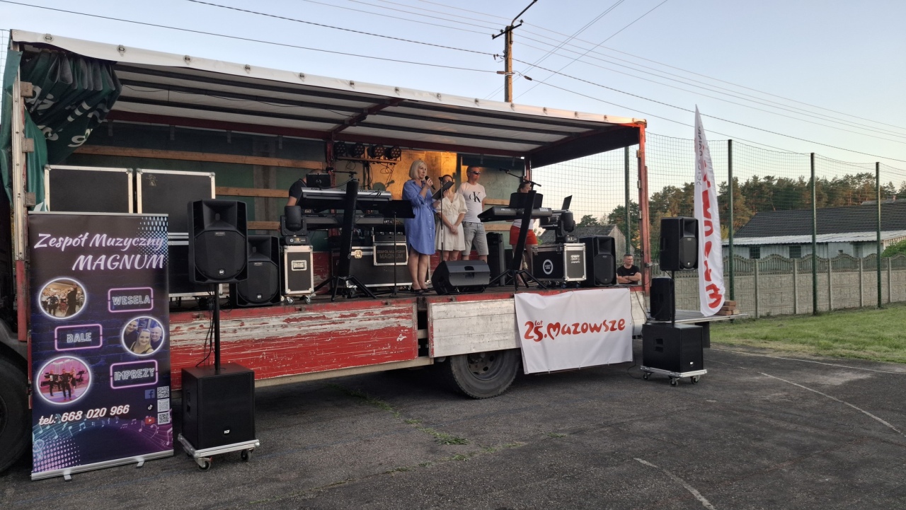 Potańcówka w Durlasach [13.07.2024] - zdjęcie #36 - eOstroleka.pl