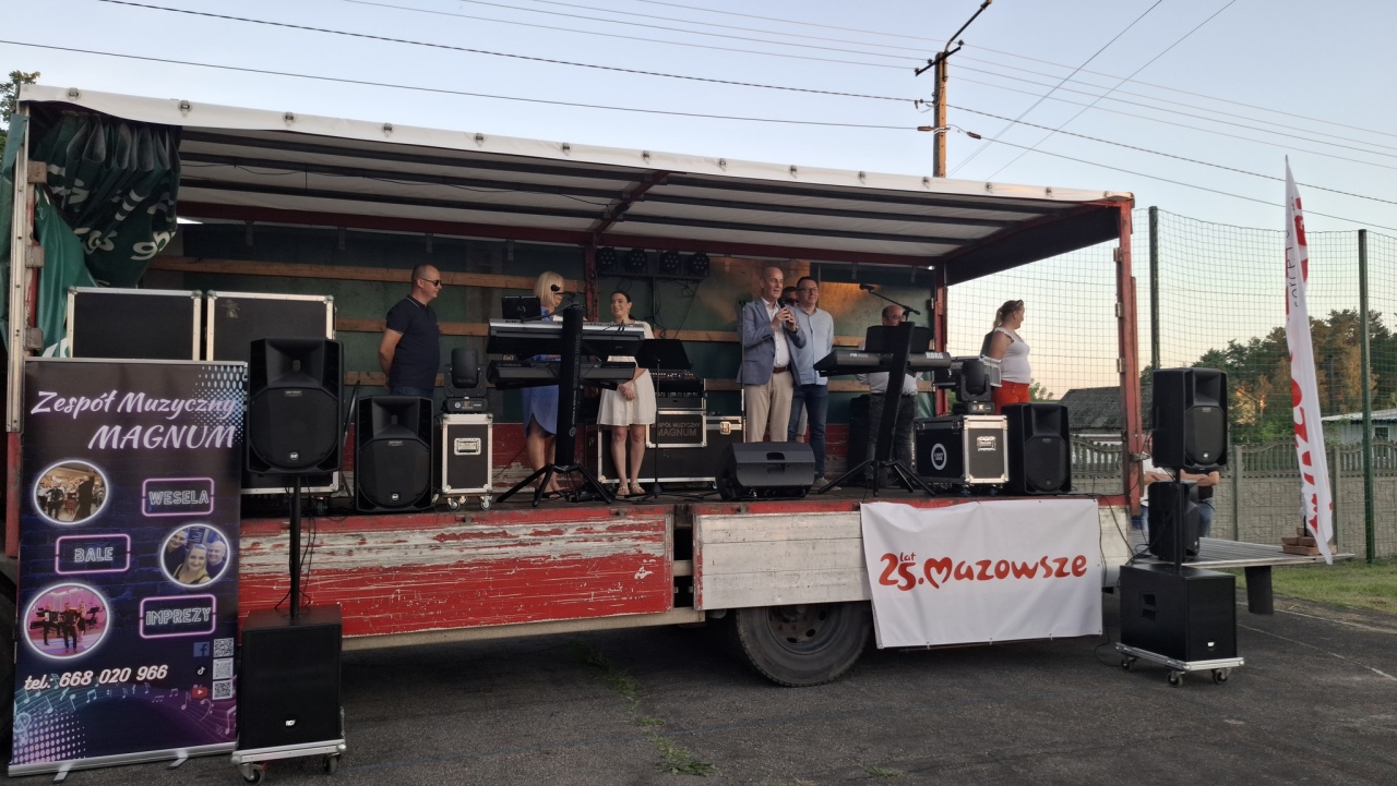 Potańcówka w Durlasach [13.07.2024] - zdjęcie #35 - eOstroleka.pl